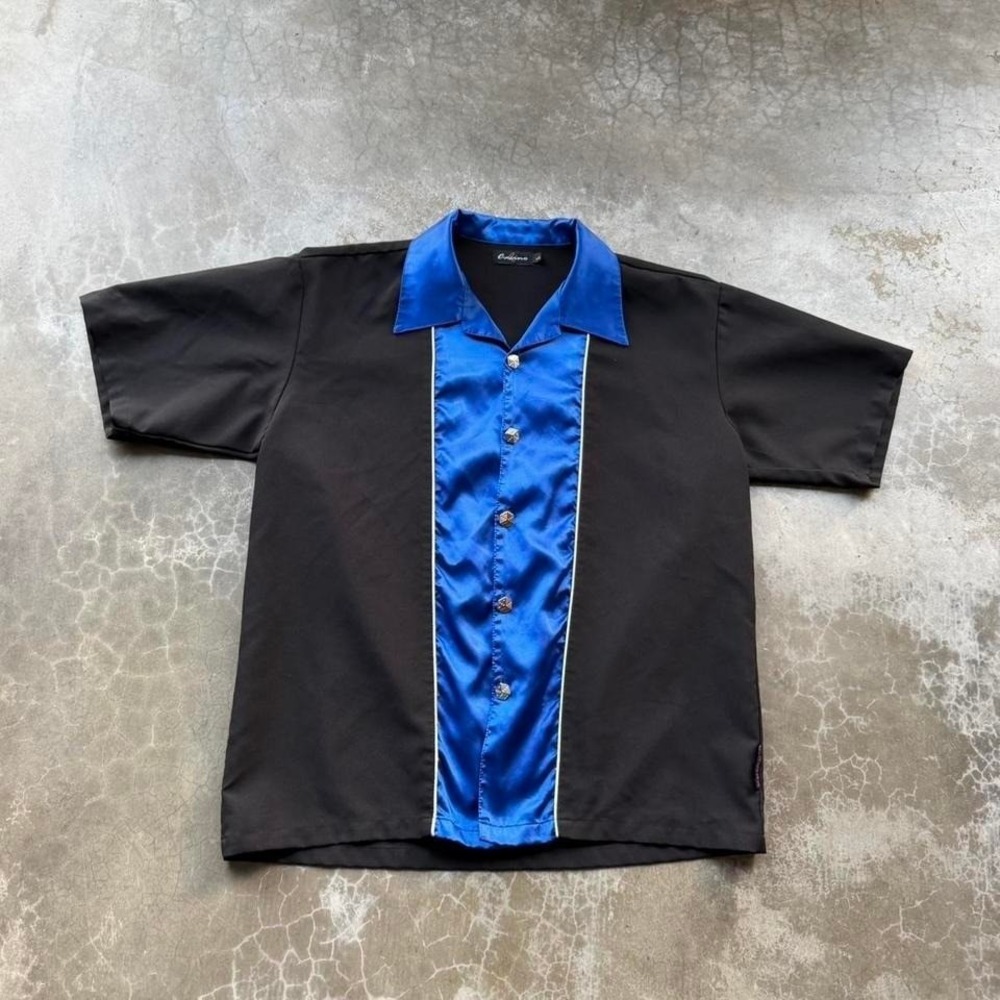 Vintage 90's Satin blue polyester black camo collar button up bowling shirt